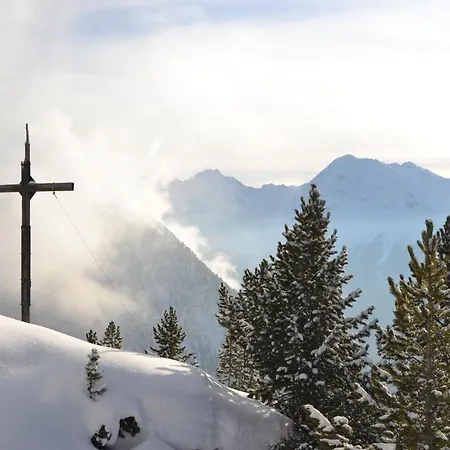 Daire Falkner Dorli *